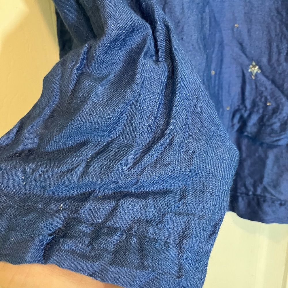 Dayaram linen long sleeve shirt, beautiful beading, excellent condition, size XL - Picture 2 of 5
